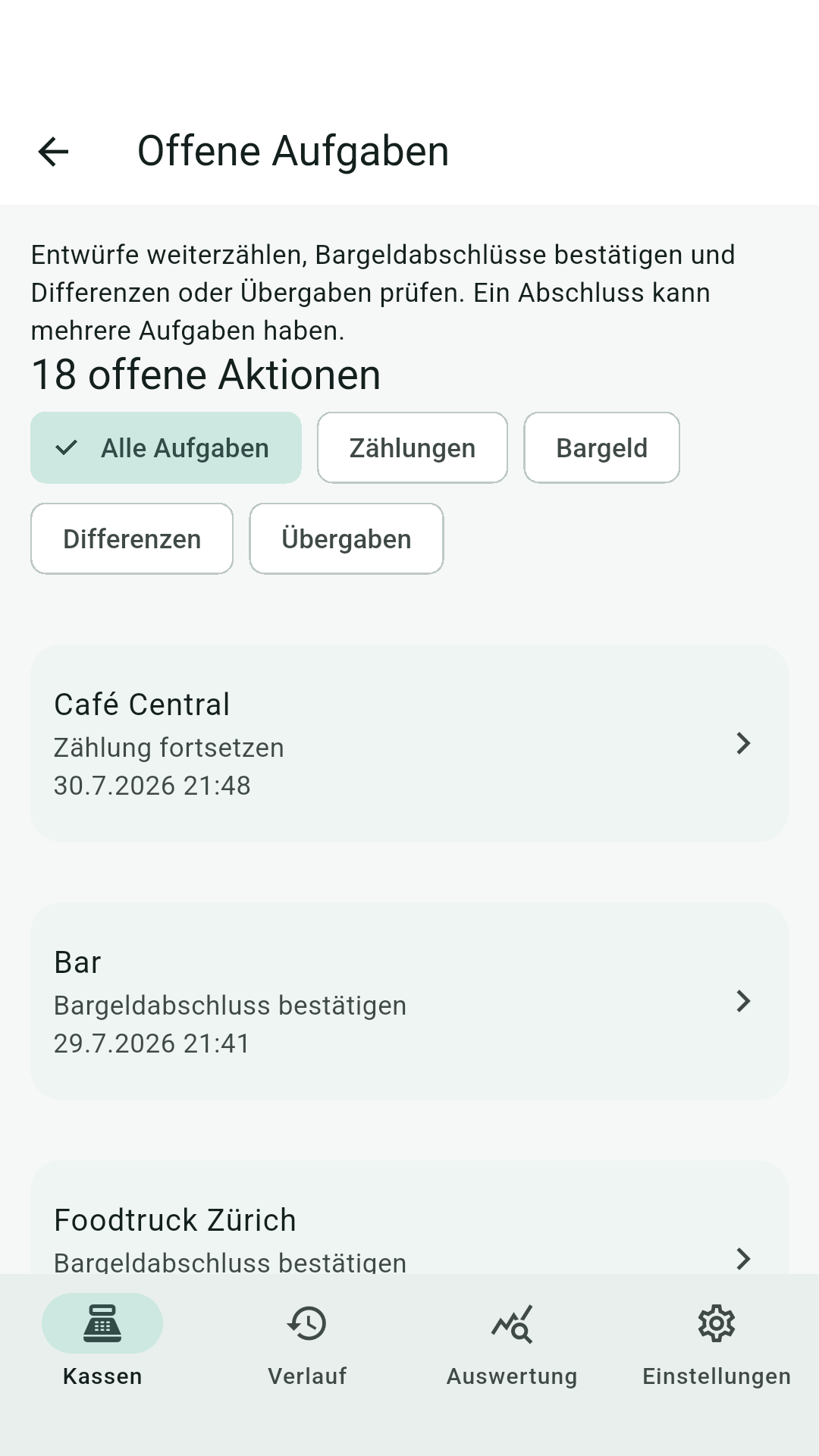 Liste offener Aufgaben mit 18 offenen Aktionen, Filtern für Zählungen, Bargeld, Differenzen und Übergaben sowie Einträgen je Kasse.